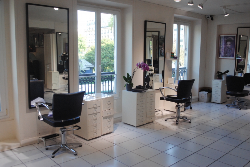 coiffure-BEUIL-min_floor-home-office-property-living-room-room-781228-pxhere.com